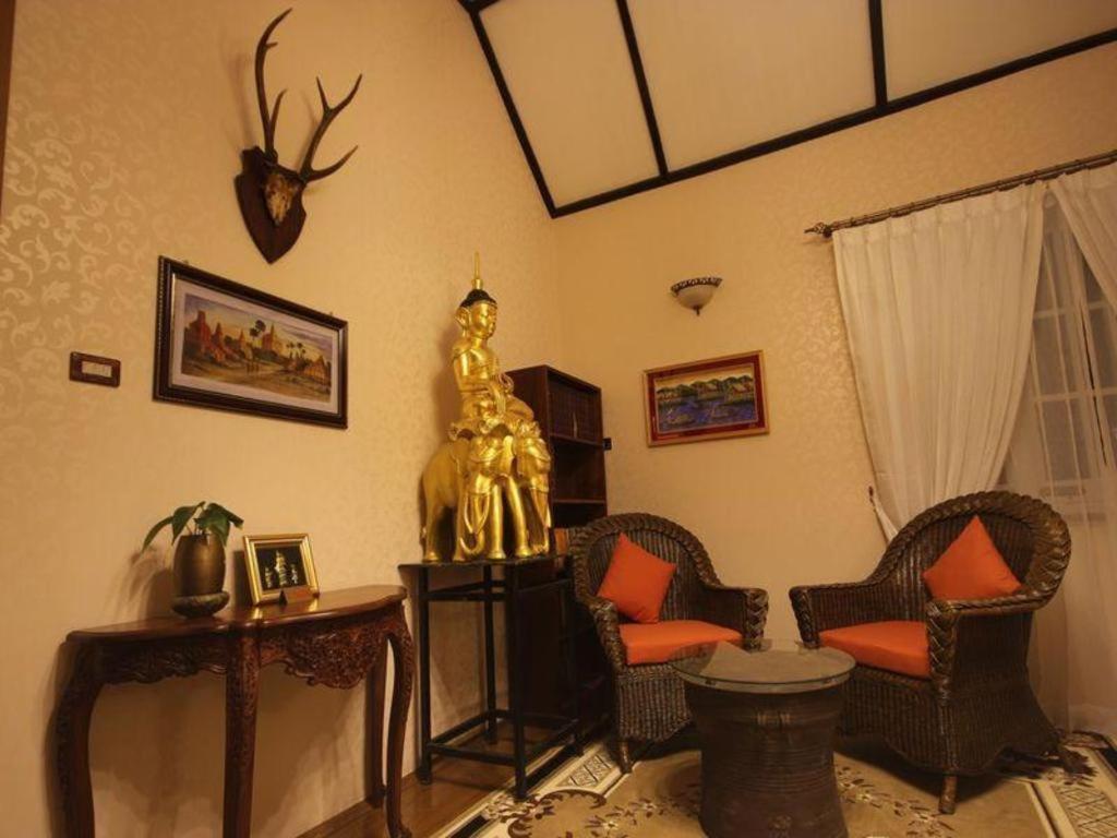 Royal Kalaw Hills Resort Eksteriør bilde