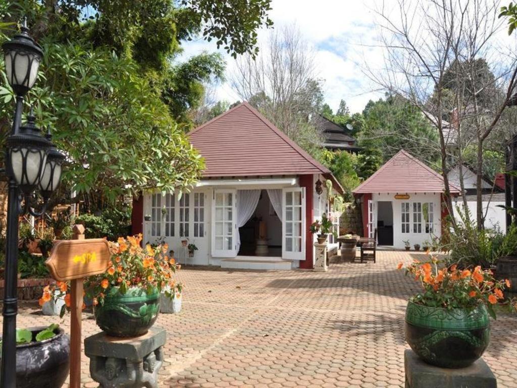 Royal Kalaw Hills Resort Eksteriør bilde